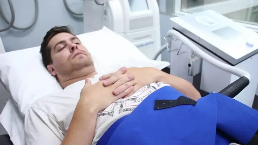 Transforming Bodies: Celebrity Success Stories and the Truth Behind Body Contouring 2 Image of male having body contouring Bellshill treatment